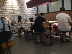 -麦当劳(宝山大厦店)