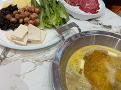 -撒拉人家.酸菜牦牛肉火锅