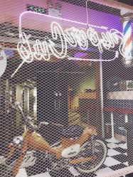 -变画·发型STUDIO