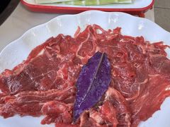 -毛辣果·贵州红酸汤牛肉火锅(西单店)