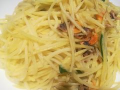 土豆丝炒毛蚬肉-将相和·海鲜蒸饺大连菜