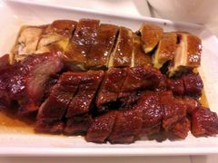 -新大咀港式茶餐厅(宝山万达店)