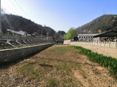 -梁家河村红色旅游区