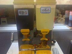 -德林酸菜鱼火锅(南丹店)