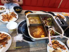 -鸡遇虾煲干锅火锅(小寨金莎店)