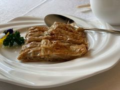 松子腐衣卷-青岛香格里拉·香宫中餐厅