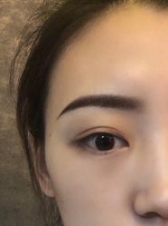 -莲姿娜·半永久纹眉皮肤管理