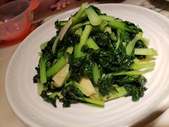 -梁家大院•农家菜(昆山会展中心店)