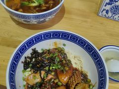 -沪西老弄堂面馆(定西路店)