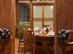 -萨拉伯尔(燕莎友谊商城店)