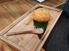 飞鱼籽墨鱼滑-湊湊火锅·茶憩(东城万达店)