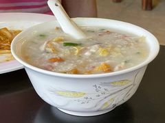 荔湾艇仔粥-伍湛记 · 广州老字号(龙津中路店)