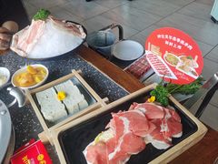 -华晟山城火锅(开发区港西东阁里店)