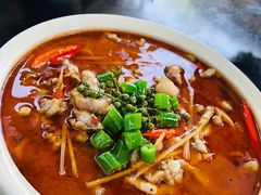 金丝美蛙-山顶顶概念四川菜(黄埔大道店)