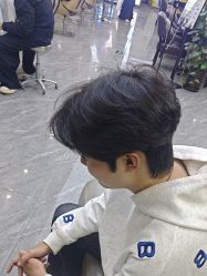 -藤野造型烫染·漂发