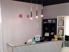 -龙膜膜方汽车贴膜隐形车衣汽车改色(河东店)
