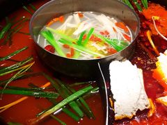 -渝涯重庆豆花老火锅(中赢国际店)