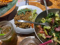 猪肉慢煮红绘饭-野草莓自由市场