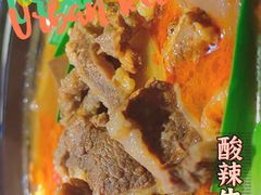 足料酸爽麻辣牛腩煲-潮正和潮汕牛肉火锅·老字号(番禺万达店)
