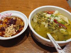 -渝是乎川渝小炒(新世界百货望京店)