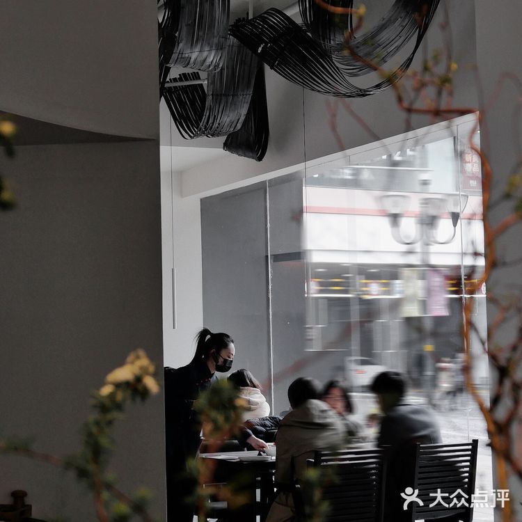 来重庆解放碑必打卡的中餐厅‼️半山川刷新对川菜的认知  