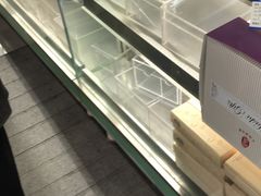 -上海哈尔滨食品厂(汇联商厦店)