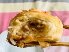 咸蛋黄鲜肉月饼-白玉兰食品甜凤店(合生汇店)