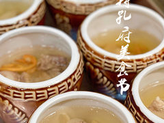 -怡豪大饭店·银顶旋转餐厅