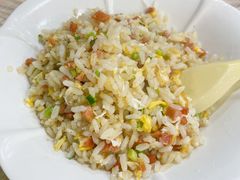 -江城燕子大排档(江汉路步行街店)