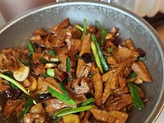 -侬佳蒸菜馆(听潮店)