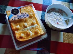 -85度C(生甜甜圈研究工坊·上海平凉店)