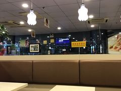 -老地方港式餐厅(拱北口岸店)