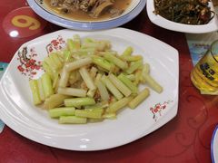 -魏四小鱼锅贴王