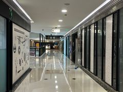 -梅龙镇广场