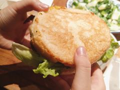 -必胜客(欢乐颂店)