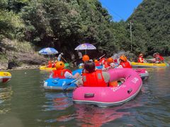 -安吉龙王山峡谷漂流