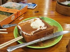 招牌漏奶华-澳门陈光记烧味饭店(南京德基广场店)