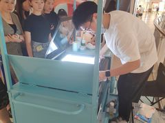 -URBAN REVIVO(七宝领展广场店)