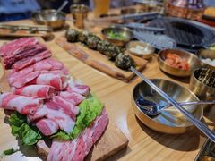 -金顺碳烤肉(番禺傍江地铁站店)