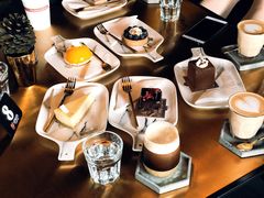 -UNI UNI(环亚凯瑟琳店)