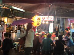 -六合夜市