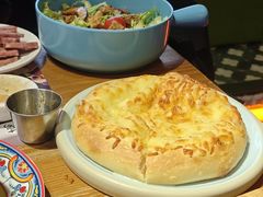 -米德维奇俄式西餐厅(西六道街店)