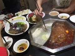 -重庆德庄火锅(体育中心店)