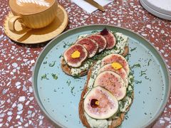 无花果手撕鸡肉tapas-Toris(LuOne凯德晶萃广场店)