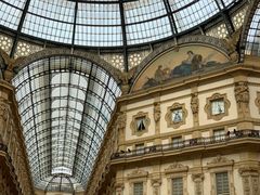 -埃马努埃莱二世拱廊