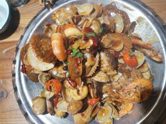 -东来菜馆•手抓海鲜家常菜•海鲜锅贴(鸽子窝店)