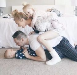 -小熊维尼高端儿童摄影(宝安旗舰店)