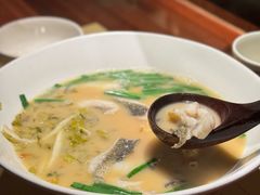 -荣家黄鱼面(前滩太古里店)