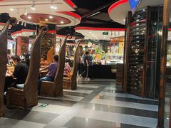 -四海一家自助餐(益田假日广场店)