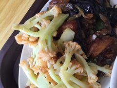 素拼盘-送福记宋记粥铺(南京南街店)